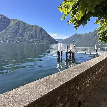 Casa Mia - *